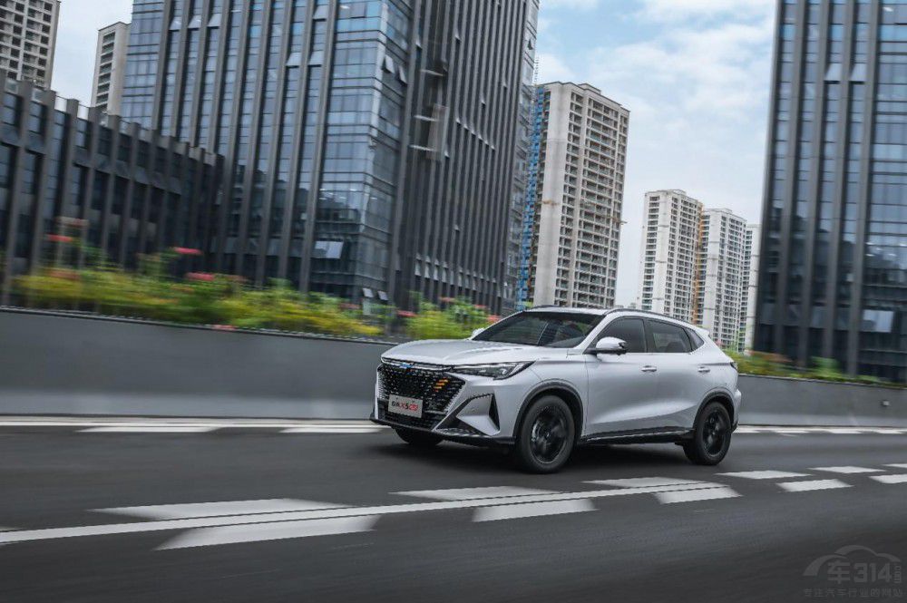 �W��X5 PLUS���� �a(ch��n)Ʒ�����r(ji��)�����p�@ϲ