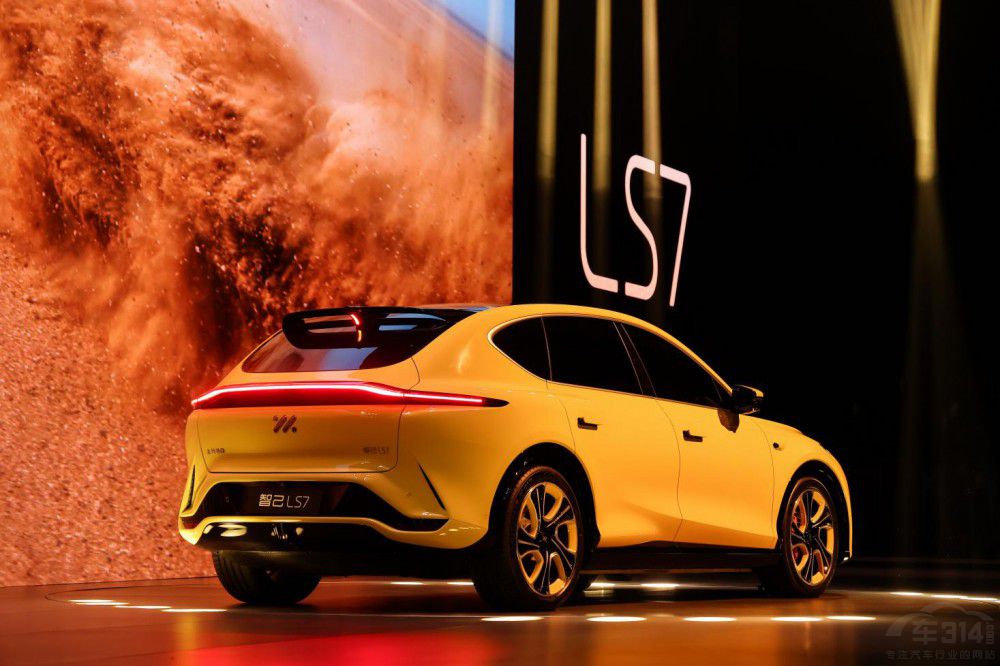 ���д��ͺ��ASUV���Ǽ�LS7�_(k��i)��ȫ��(gu��)�A(y��)��