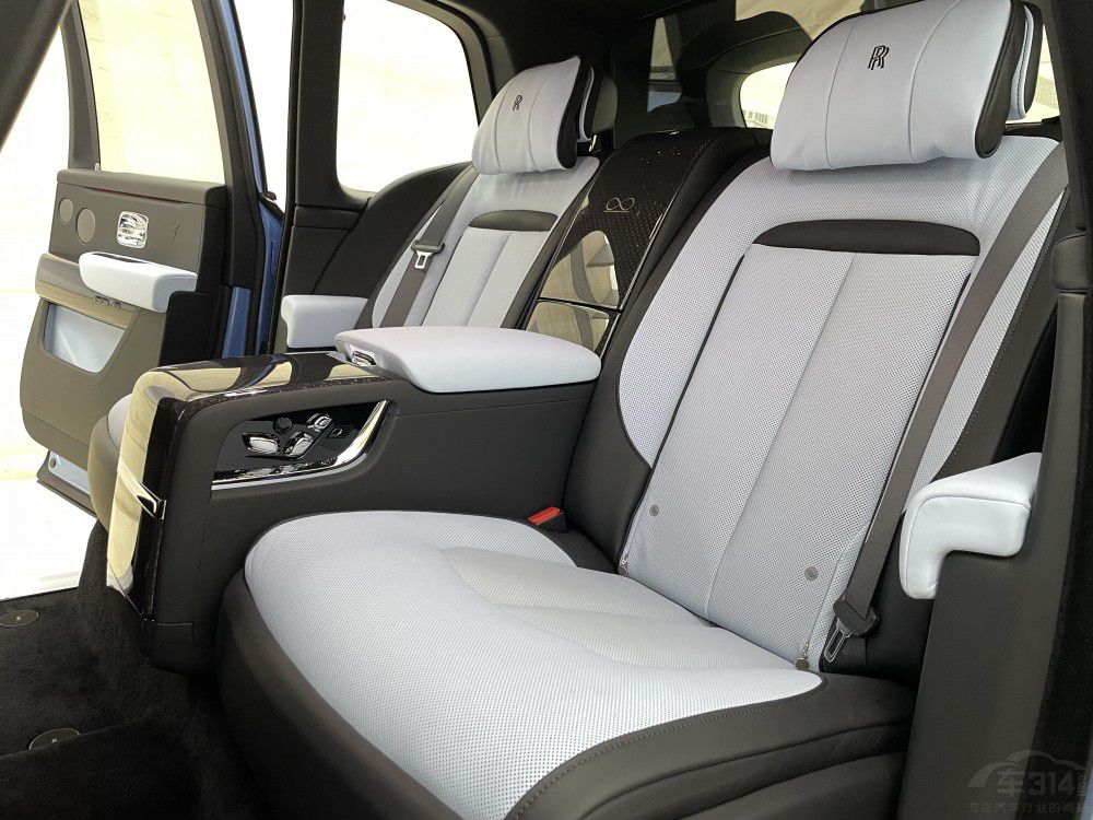 2022���˹�R˹�u��6021�v �¿��D����