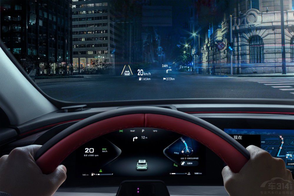 “智慧輕奢旗艦SUV”星途瑤光正式開啟預(yù)售 “智慧輕奢旗艦SUV”星途瑤光正式開啟預(yù)售