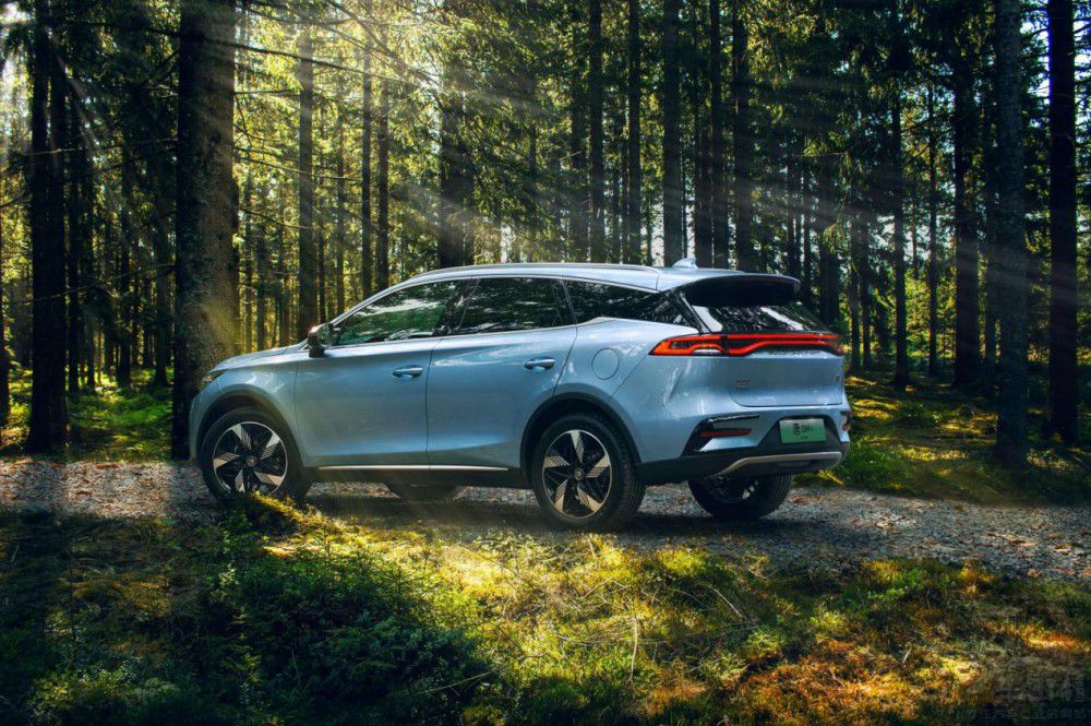 巔峰之上再造巔峰 漢唐雙旗艦冠軍版上市 巔峰之上再造巔峰 漢唐雙旗艦冠軍版上市