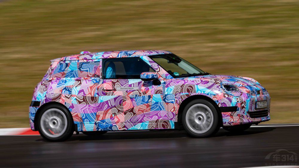 ����ý�wԇ�{ȫ�µ�늄�(d��ng)MINI Cooper SE