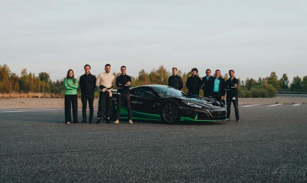 �ر����늄�܇��Rimac Nevera��ˢ�o�