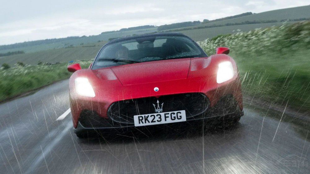 �I����ֻ�ۿ�֮��ɯ����MC20 Cielo 2023