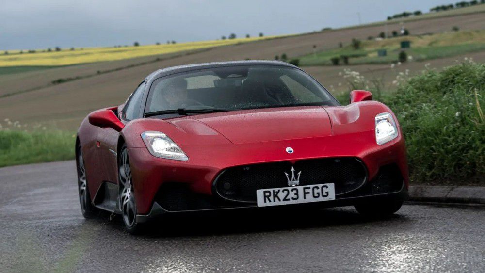 �I����ֻ�ۿ�֮��ɯ����MC20 Cielo 2023