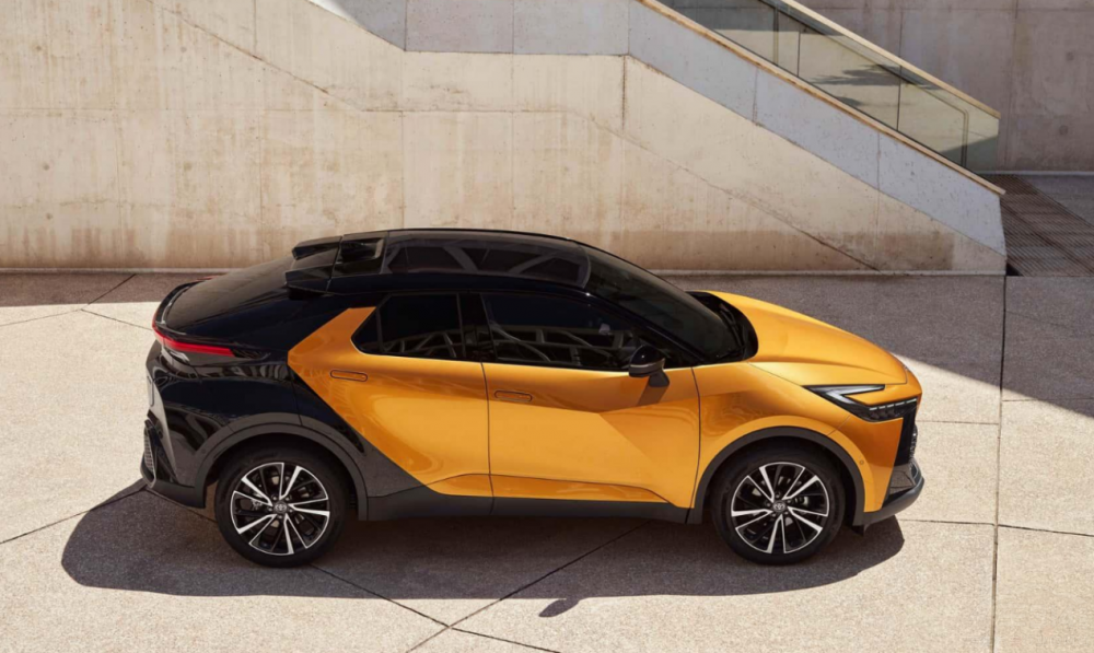 ȫ���S��C-HR���� �ֵ�K���뉺�ȁ�����