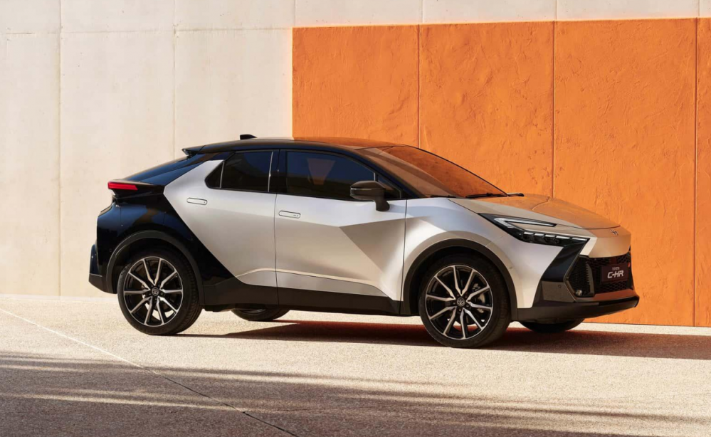 ȫ���S��C-HR���� �ֵ�K���뉺�ȁ�����