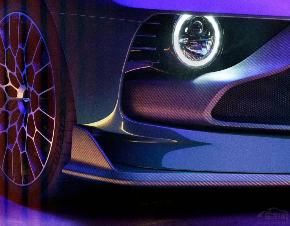 ��˹�D�R��Valour���͏�(f��)�� ���O��񱩣�