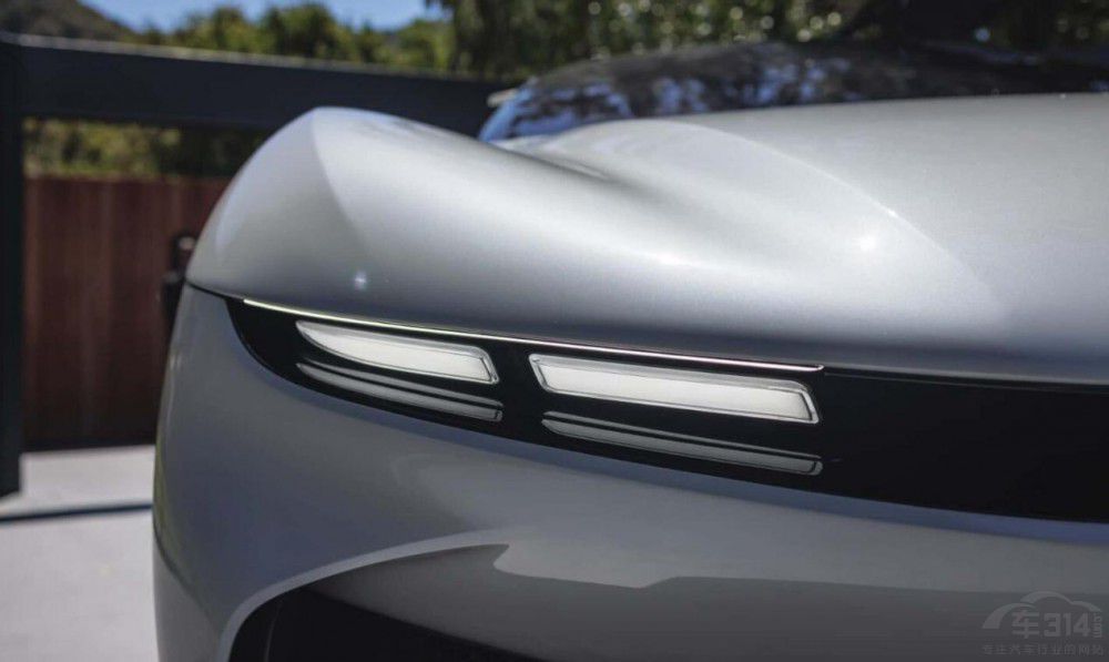 �e�ᷨ���{�Ƴ�����SUV �O(sh��)Ӌ�ܡ���ͧ�L(f��ng)����