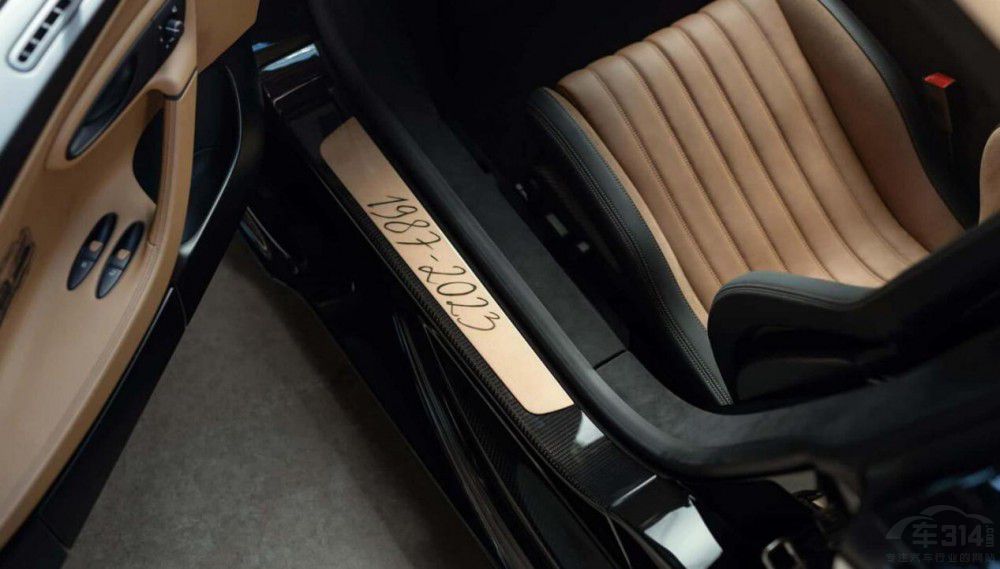 �ܿ��j�Ĳ��ӵ�չ�^ ChironGoldenEra�ǈ�