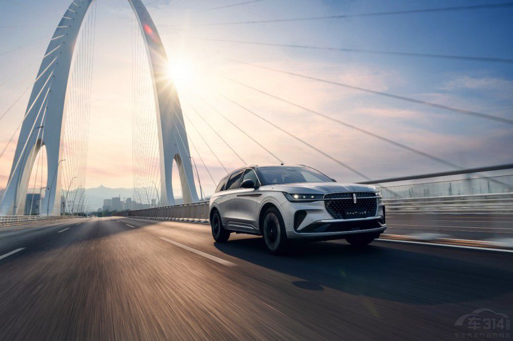 ȫ��һ���ֿϺ�����Nautilus���(d��ng)��������