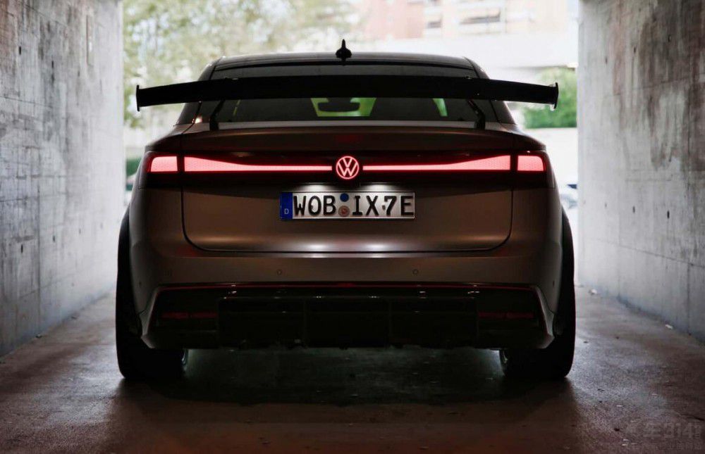 R36Ҫ��(f��)���ˣ��󱊰l(f��)��ID.X Performance