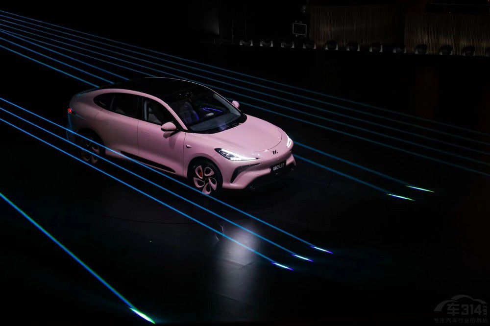 ���ܼ��SUV������Ʒ�Ǽ�LS6��ʽ������