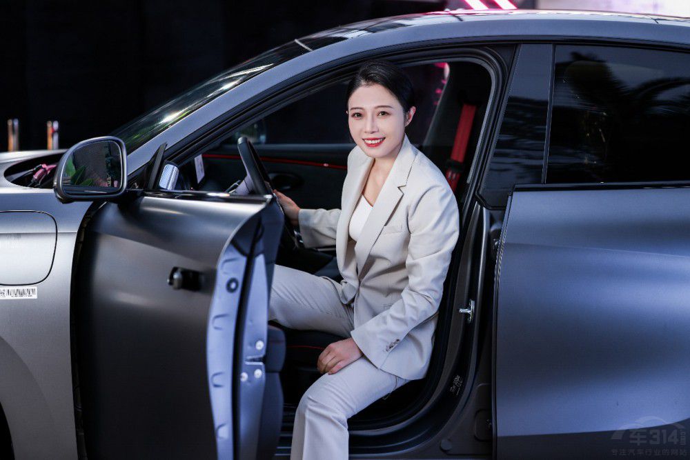 �W���W�؈��ҹ������ ��(sh��)�������Ĵ��(bi��o)�U