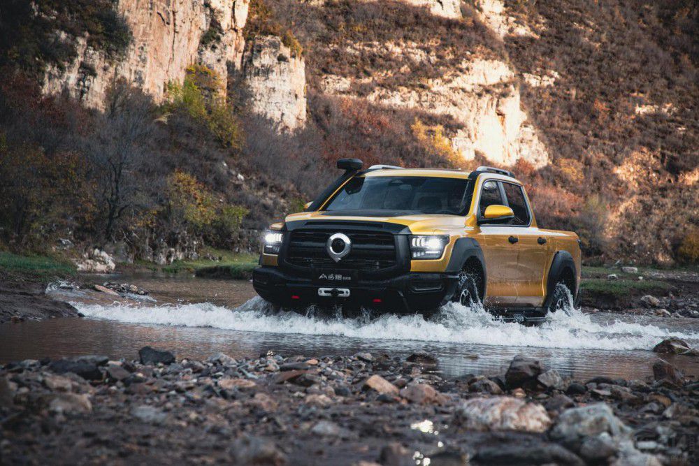 ���͸����ܺ��AƤ��ɽ�������ܰ�������