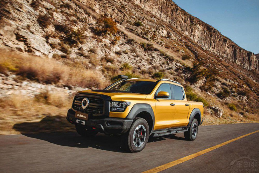 ���͸����ܺ��AƤ��ɽ�������ܰ�������