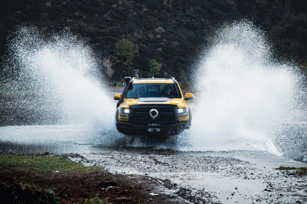 ���͸����ܺ��AƤ��ɽ�������ܰ�������