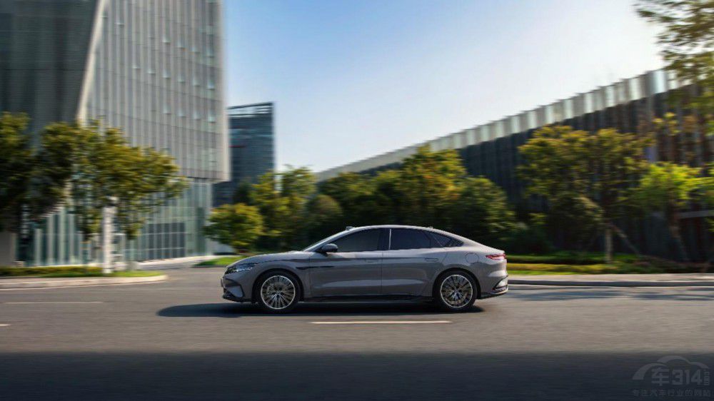 2025�� �h �����ۃr 16.58�f��23.58�fԪ��