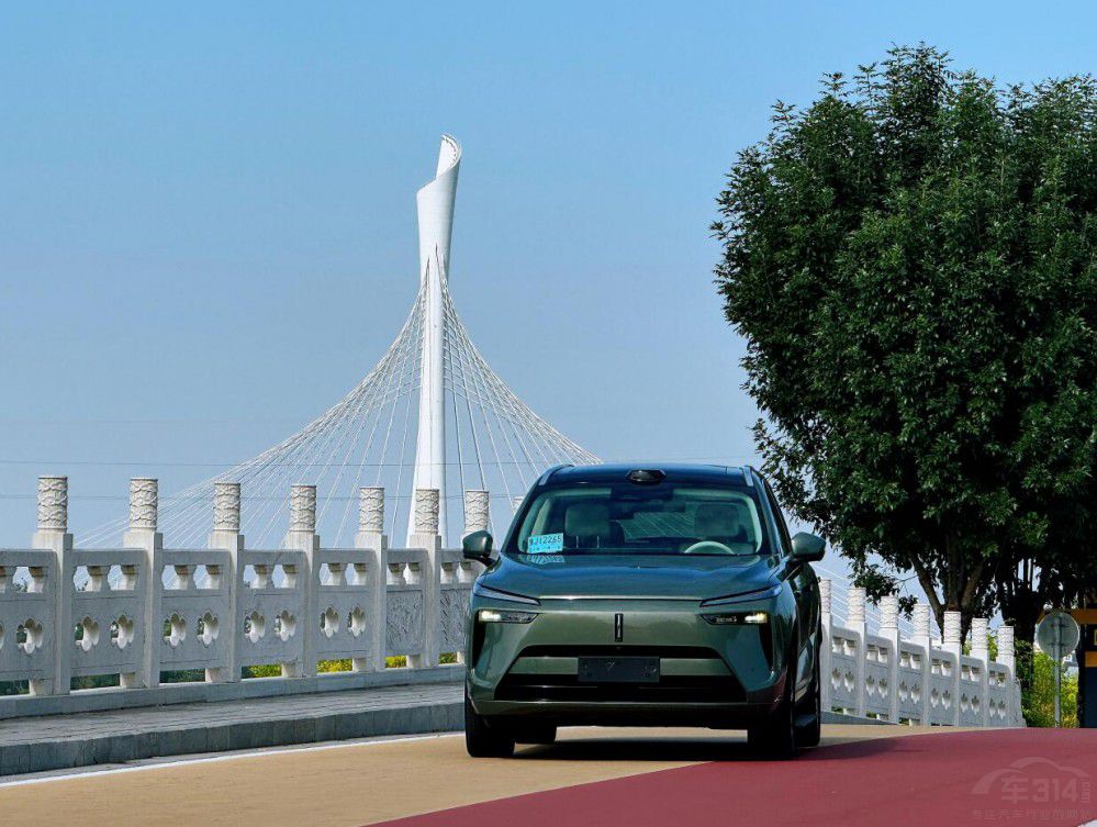 �{(l��n)ɽ���{�� �{��w�(y��n)�ܲ��e(cu��) �_(k��i)��������̹