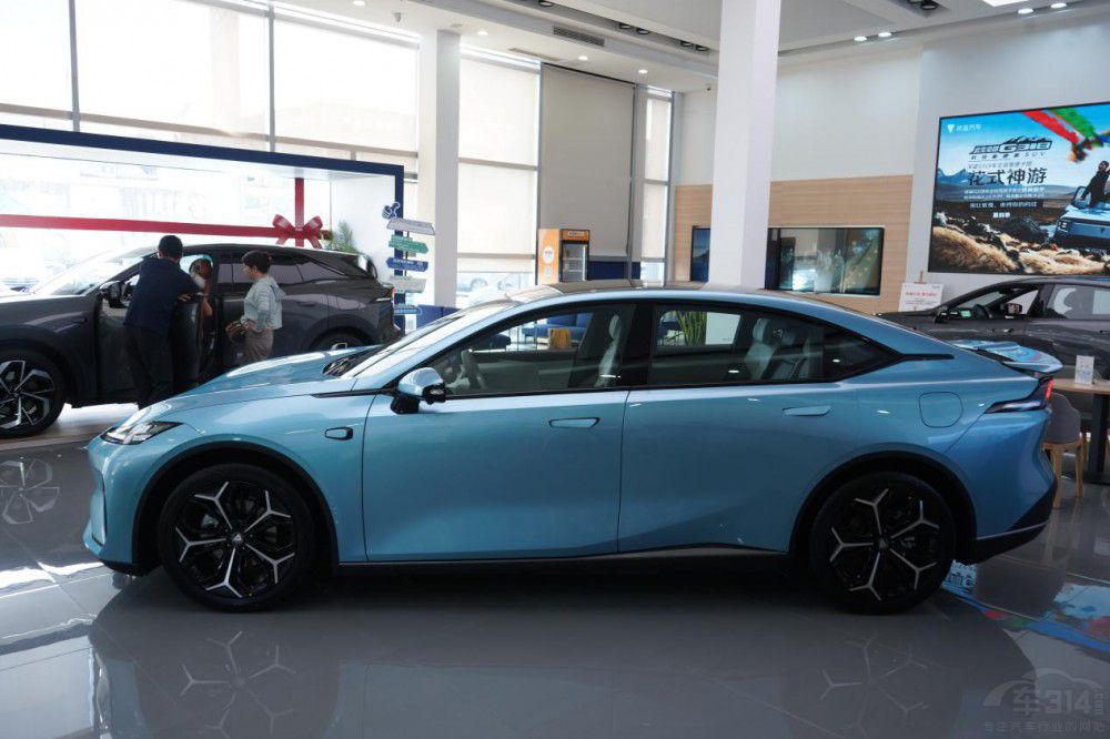 ����15�f(w��n)���A(y��)�� �����ִ���g�߿Ƽ�܇��