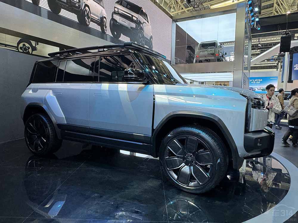 �P�c10�f�������ԡ�SUV܇������(bi��o)�䡰����ﵡ���