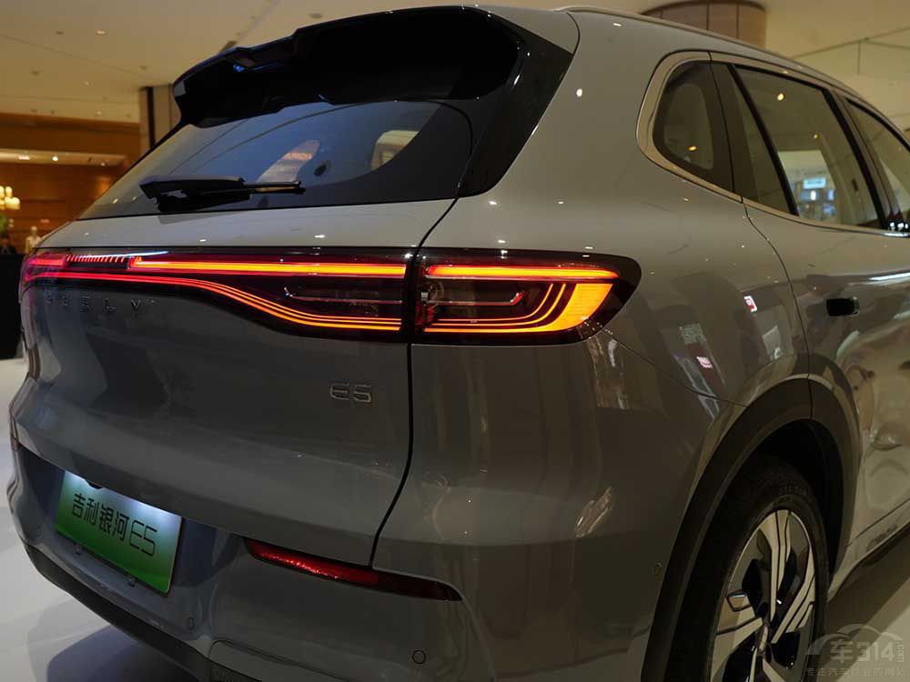 �P�c10�f�������ԡ�SUV܇������(bi��o)�䡰����ﵡ���