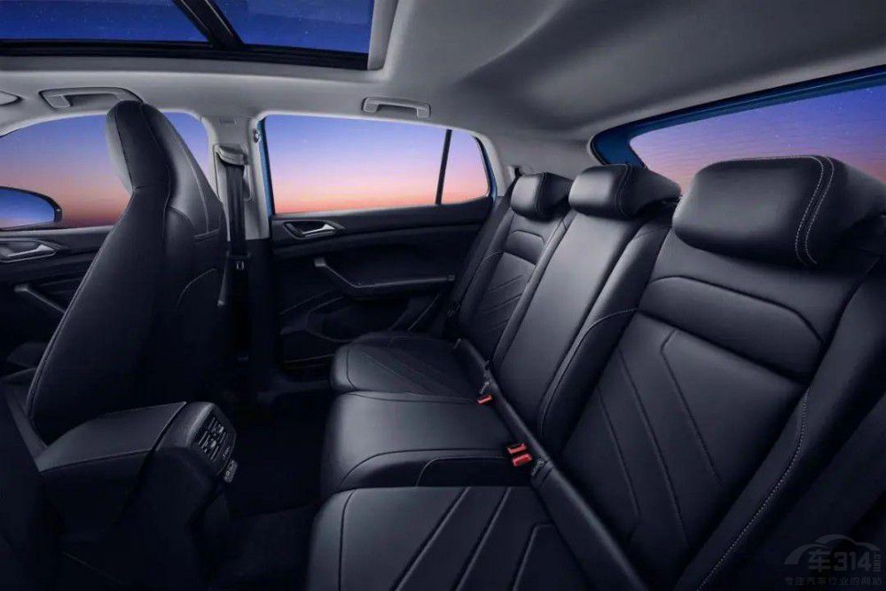 合資車“性價(jià)比之王”值得一看 起售不到8萬(wàn) 合資車“性價(jià)比之王”值得一看 起售不到8萬(wàn)