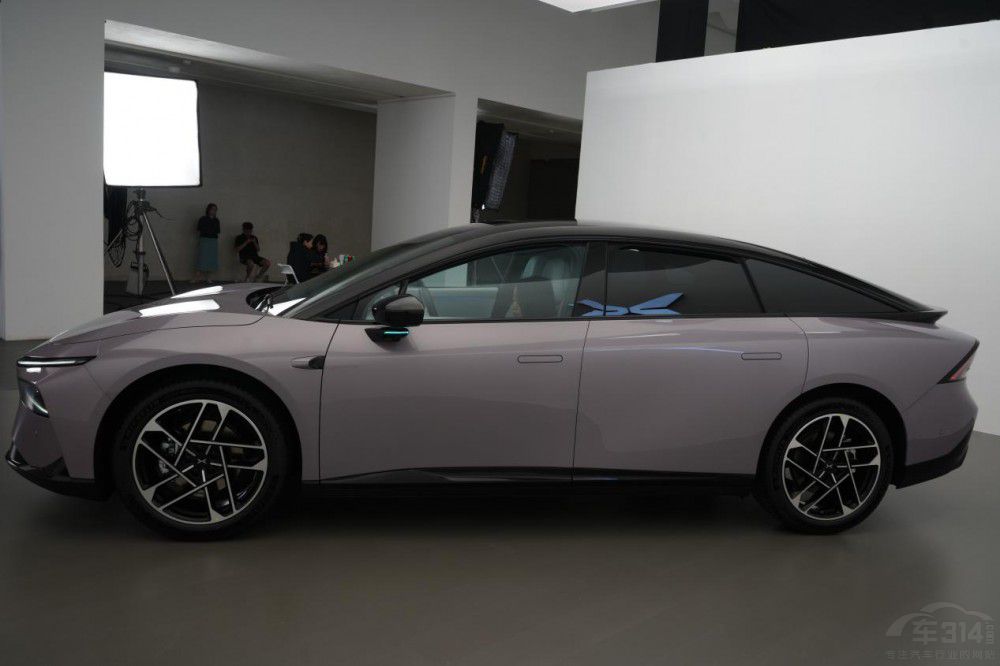 20���f��3�״��S�࣬С�iP7+߀��ɶ��(y��u)��