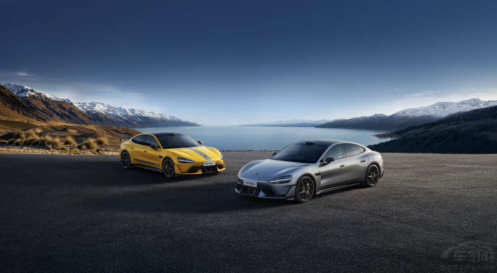 �����{�S���� С�� SU7 Ultra�ۃr52.99�f