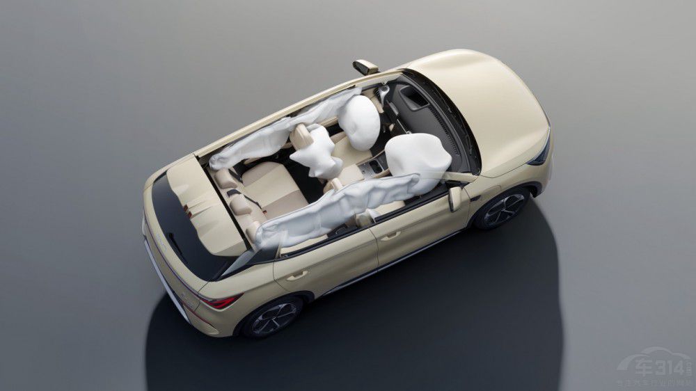 第二代元PLUS智駕版11.58萬元起震撼上市 第二代元PLUS智駕版11.58萬元起震撼上市