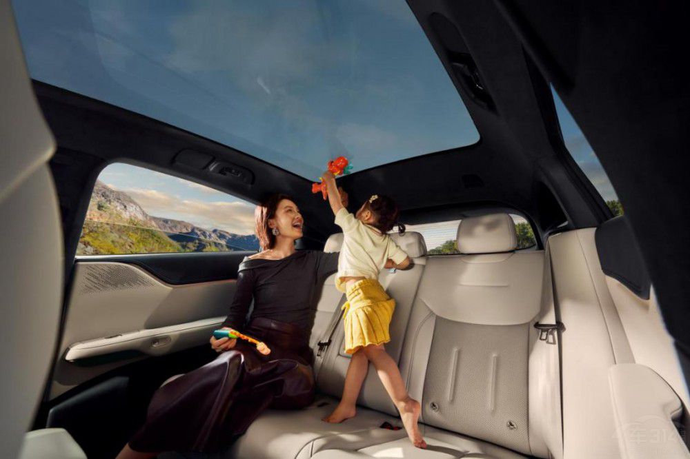 �Ŀ�Q����С�i��܇SUV�˚��p��������