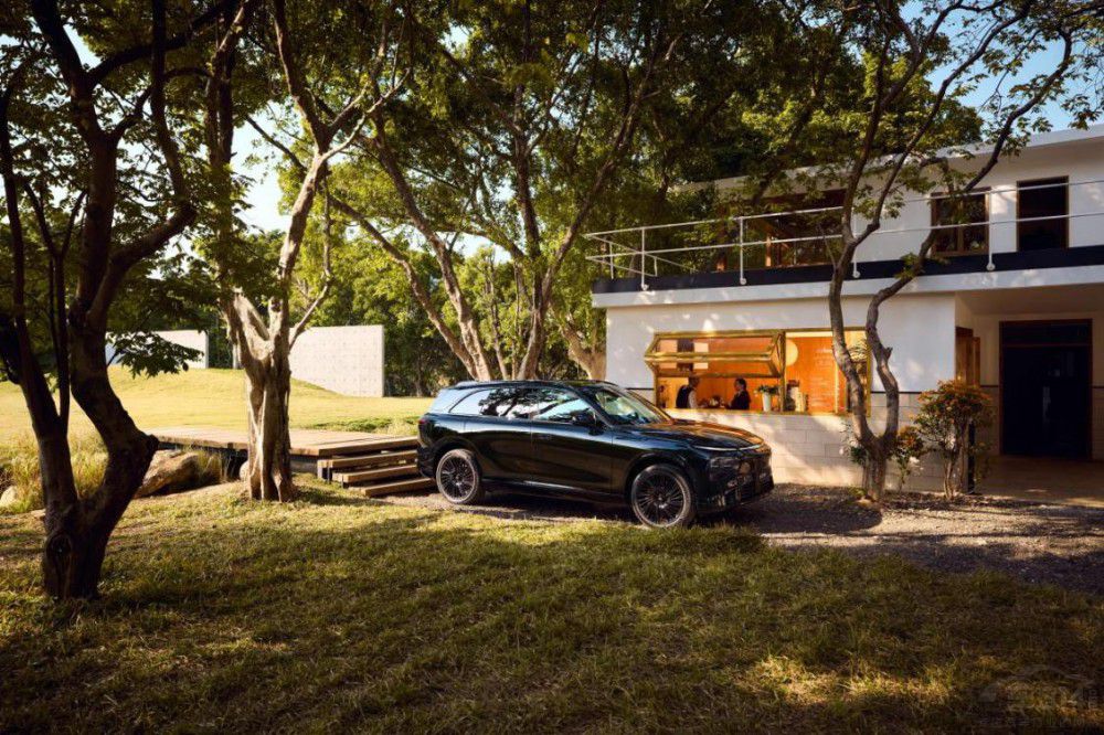 �Ŀ�Q����С�i��܇SUV�˚��p��������