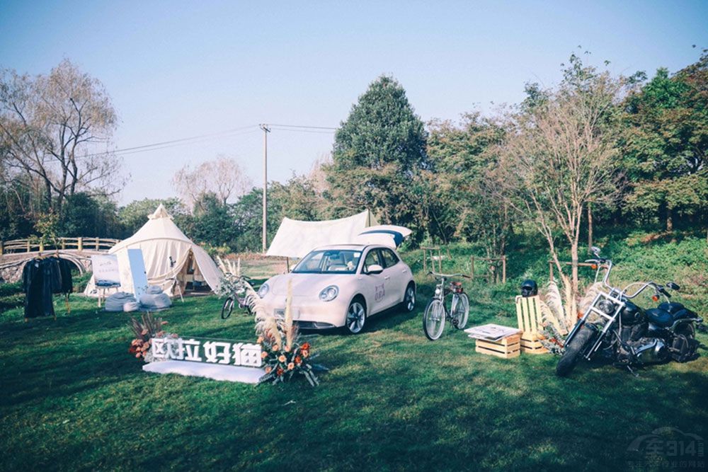 �I�ܼ����܇�Ј� �W������Ů�ˡ���߅�족