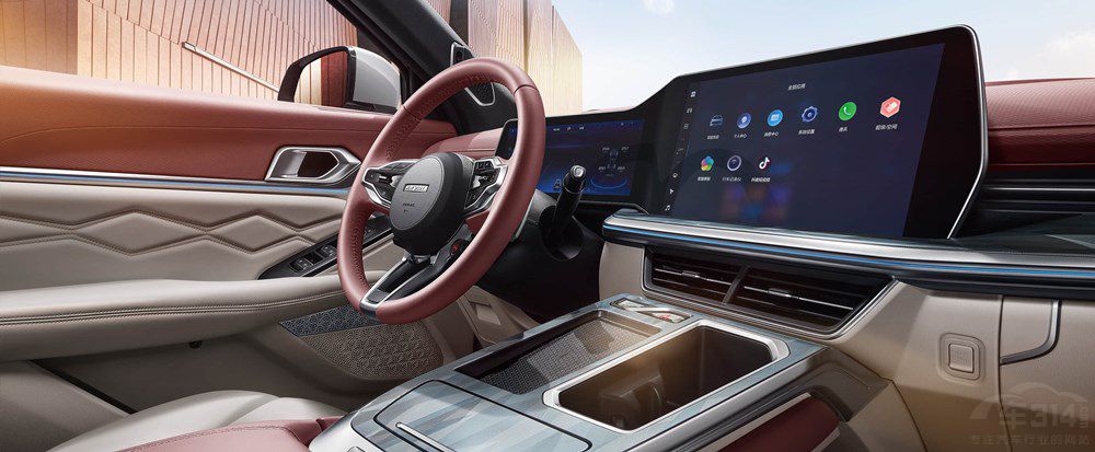 15�f�ԃ�(n��i)����SUV�P�c(di��n)��UNI-T����һ�I