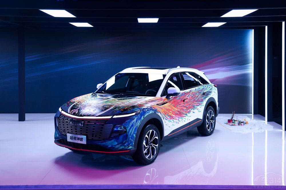 15�f�ԃ�(n��i)����SUV�P�c(di��n)��UNI-T����һ�I