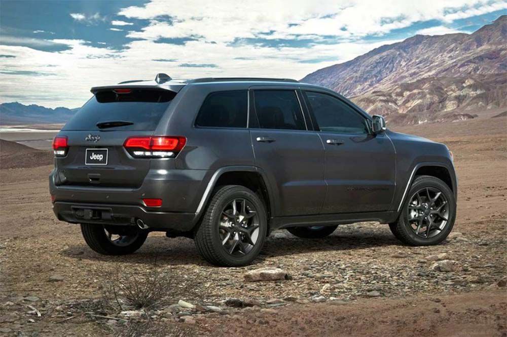 ֵ���x���5��ԽҰ܇(ch��) ��(g��)��(g��)�ݽ�ɫ �e�e(cu��)�^(gu��)