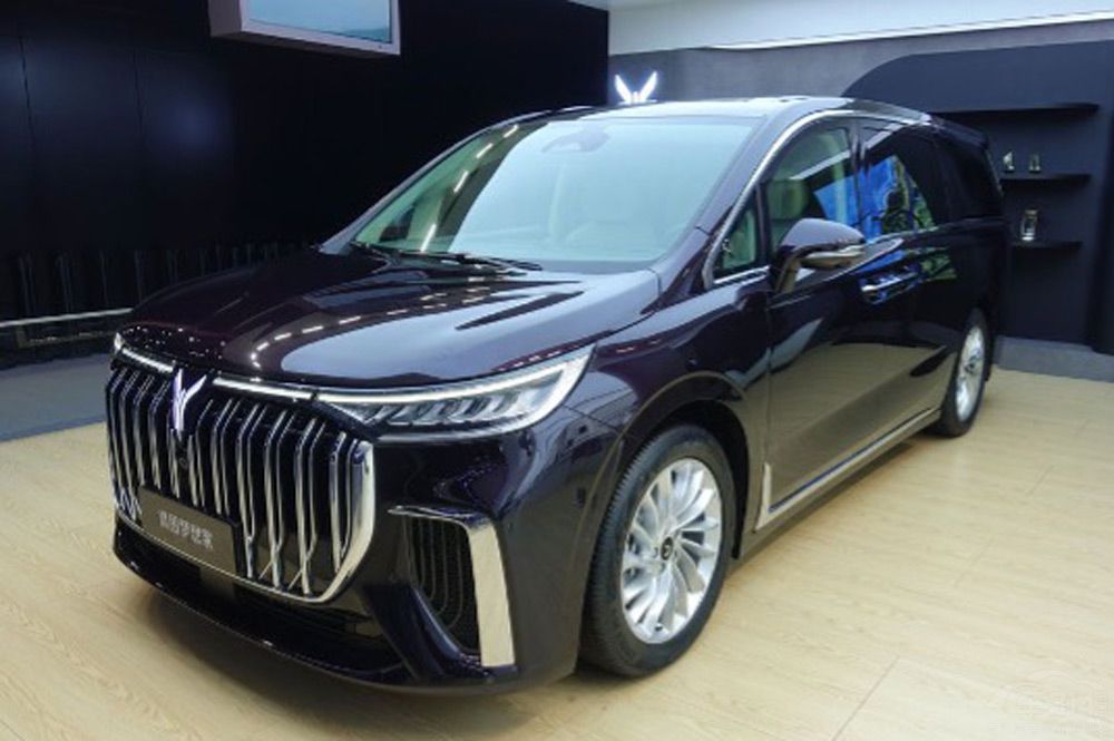 高層上線夢(mèng)想家發(fā)布會(huì) 嵐圖汽車涅槃重生 高層上線夢(mèng)想家發(fā)布會(huì) 嵐圖汽車涅槃重生