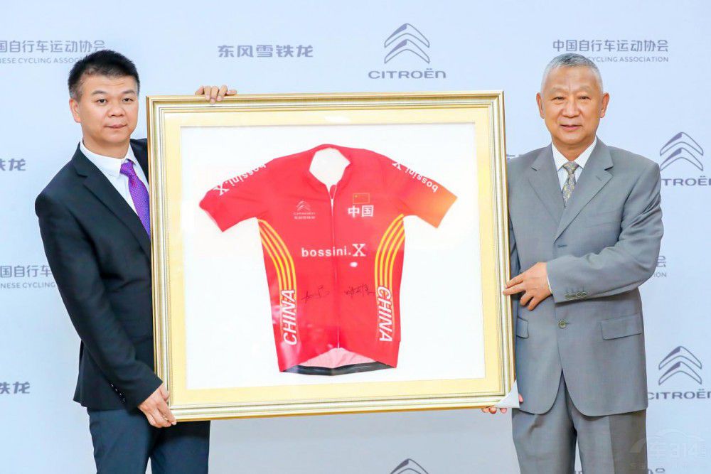 ����� �|�L(f��ng)ѩ�F��30�d�Գ��Կ͑�������