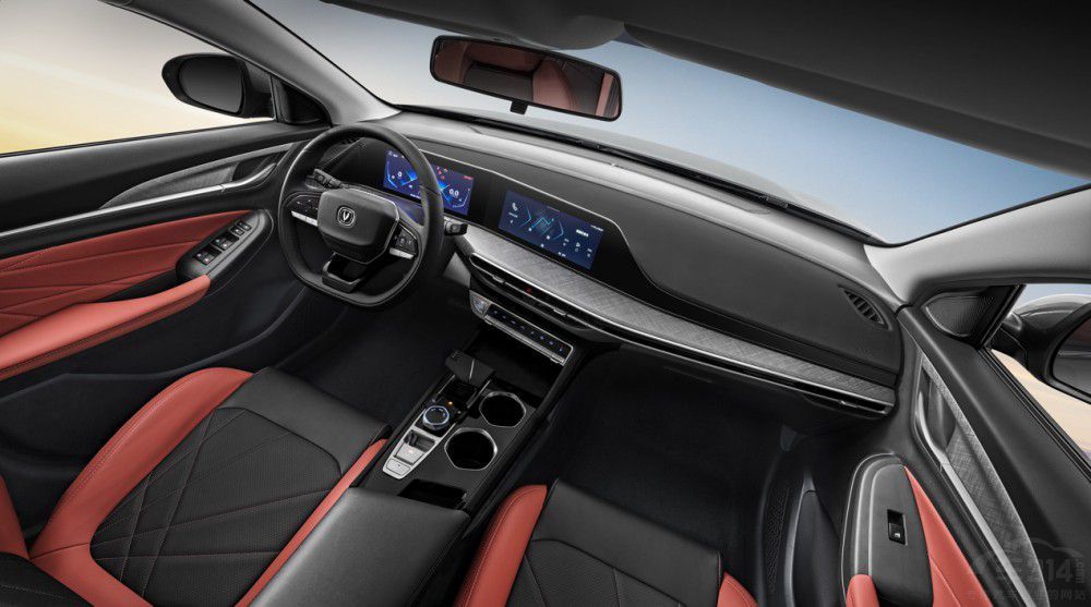 2022���݄�(d��ng)PLUS & 2022��CS35PLUS����