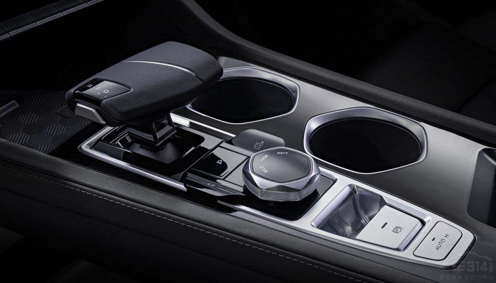 2022���݄�(d��ng)PLUS & 2022��CS35PLUS����