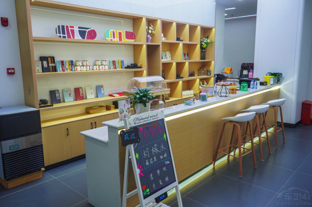 �ȁ�����܇�����W(w��ng)���Є�(d��ng)�`�п͑�������