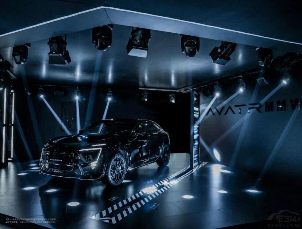 ���ؕr(sh��)�г�Ʒ ���S��011 STUDIO�ޕr(sh��)չ