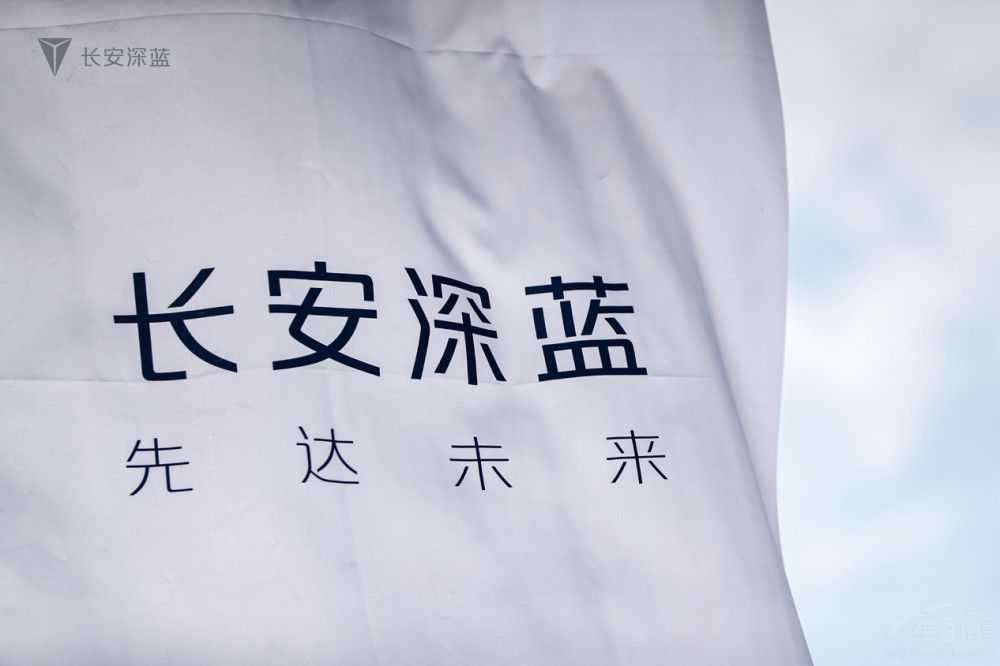 6�µ�7�³� ����I���L�����{SL03������