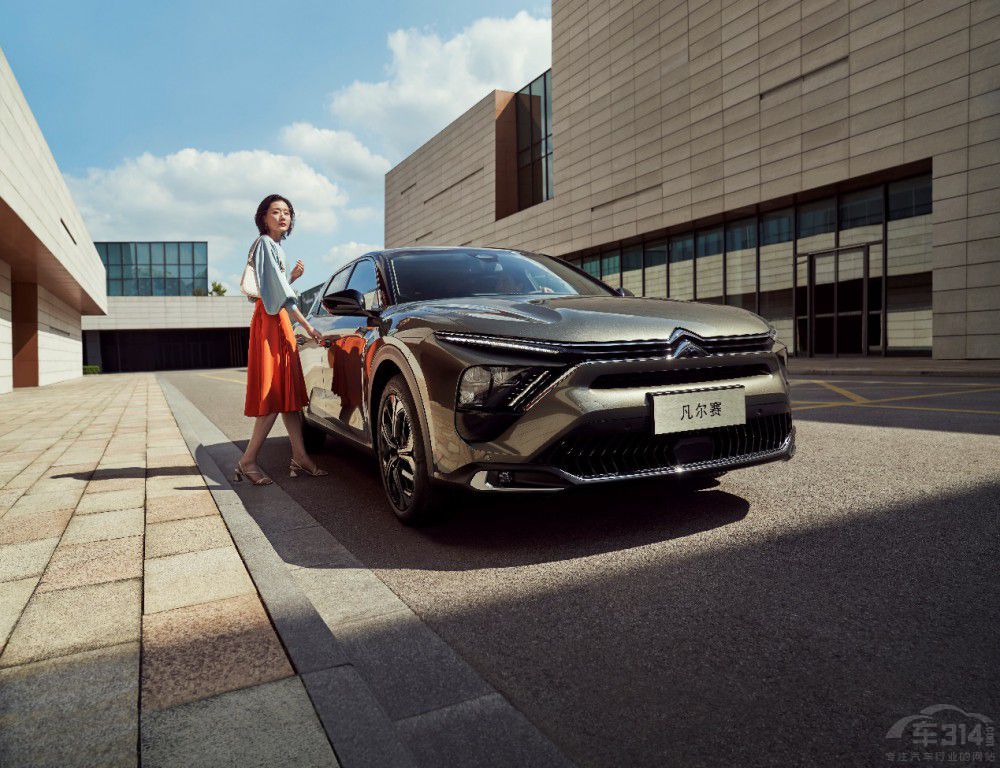 5���N������ ߅������������܇����^������