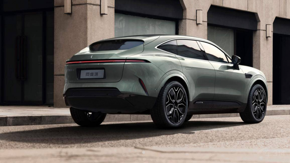 ������܇�����A��������c܇�󹲄�(chu��ng)���A�أ�