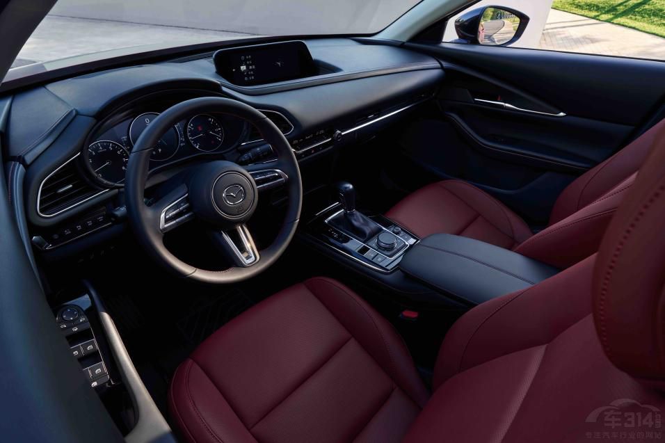 ������MAZDA3����ِ�����װ漴������