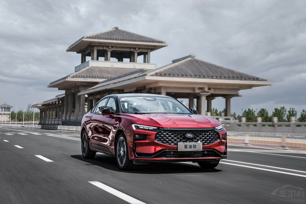 һ����������һ���ɵϚW�{(l��n)���{�ж࿿�V��