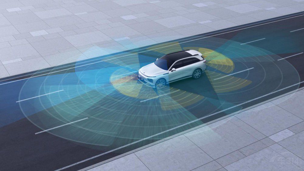 ��λ�����ȫ����SUV С�iG9��(n��i)��װl(f��)����