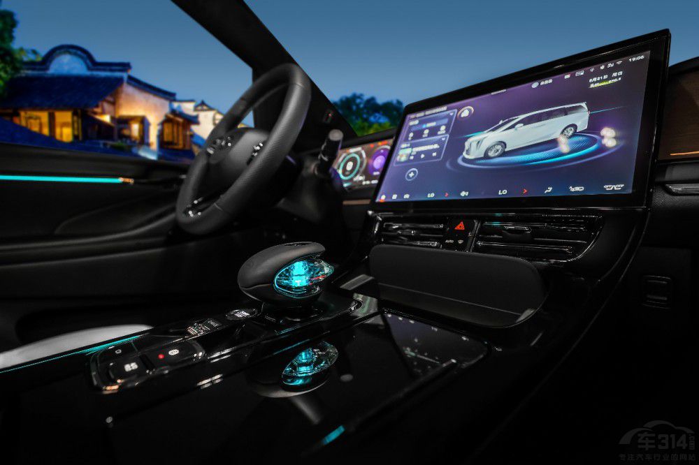 �|���۪{ ��һ��M8���AMPV���(zh��n)�װl(f��)����