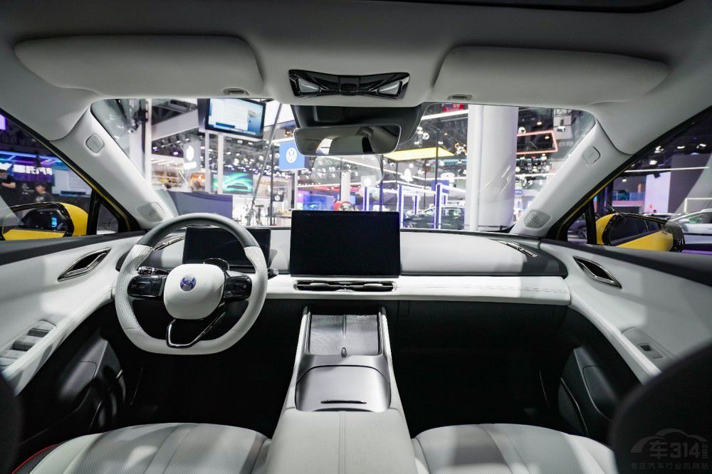 ������ܳ��ܺτ�(chu��ng)A06��ʽ����ɶ�܇չ